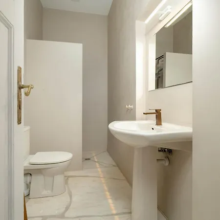 Spacious And Bright With Balcony Near Mtp By Renters * Poznan