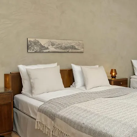 Spacious And Bright With Balcony Near Mtp By Renters * Познань