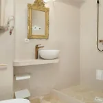 Daire Spacious And Bright With Balcony Near Mtp By Renters Poznan