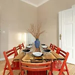 Daire Spacious And Bright With Balcony Near Mtp By Renters