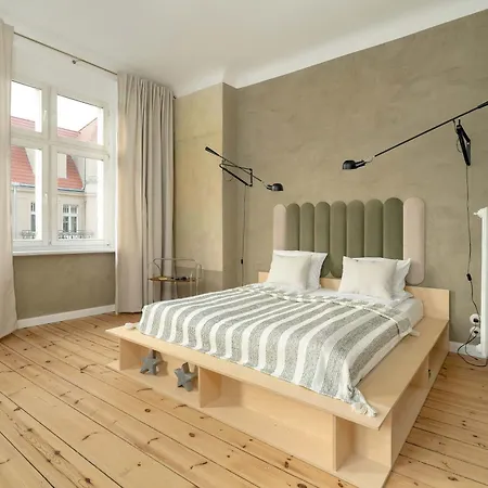 Spacious And Bright With Balcony Near Mtp By Renters * Poznan